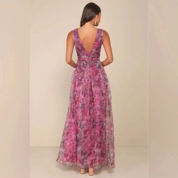 Lulu's Garden Romance Floral Maxi Dress - Picture 2 of 10